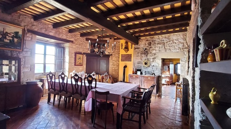 Kitchen of Medieval Castle Airbnb in Llaés, Spain