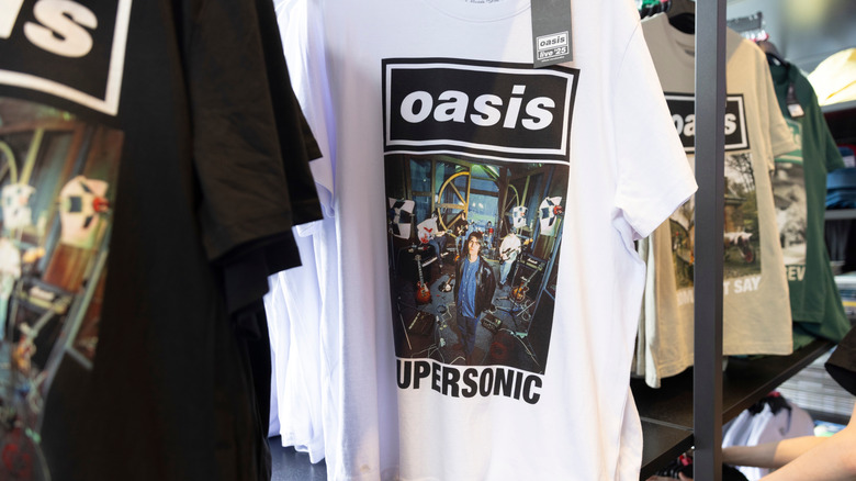 Graphic t-shirt Oasis band merchandise