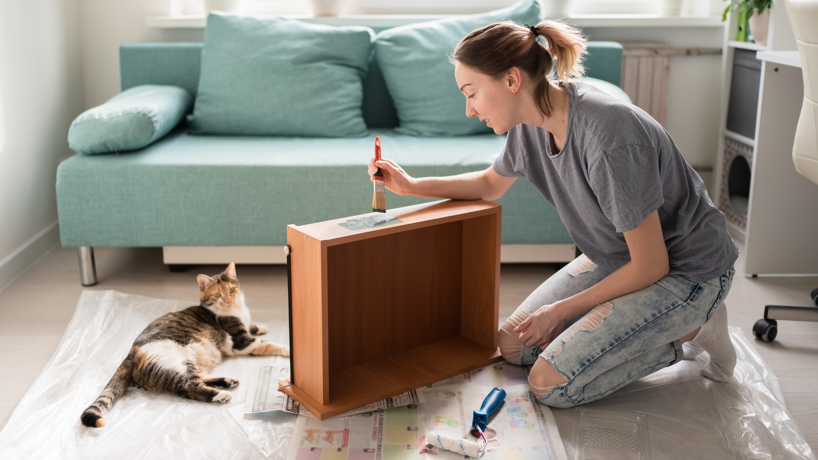 13 Hacks To Easily Erase Stubborn Wood Furniture Scratches
