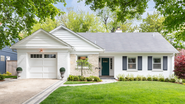 Basic ranch style home with one car garage