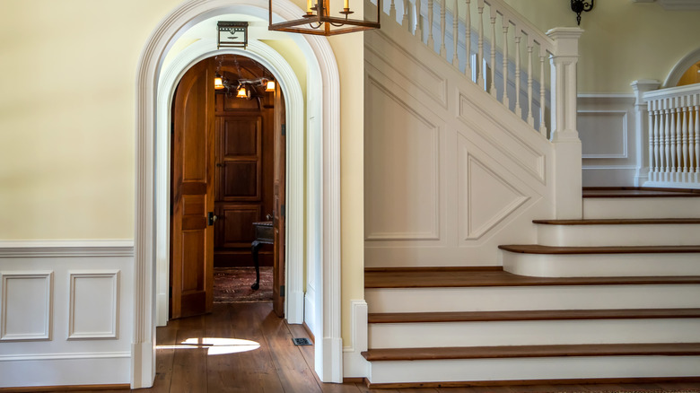 A home with a curved doorway