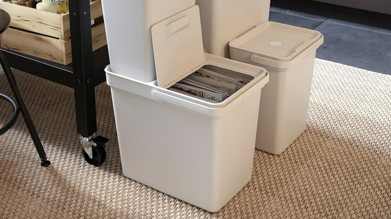 Various HÅLLBAR Bins on floor and stacked on top of each other