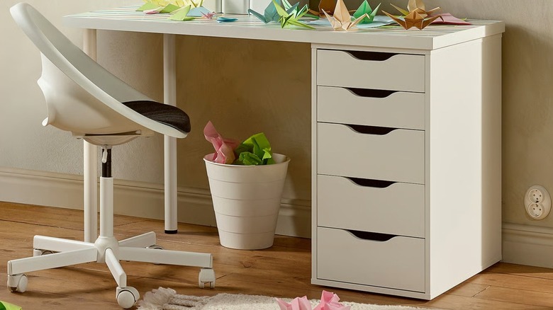 ALEX Drawer unit as part of office desk