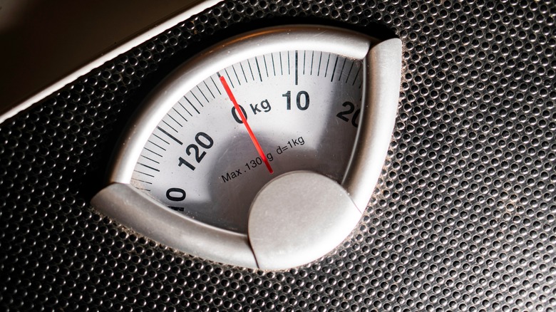 Close-up of a mechanical bathroom scale