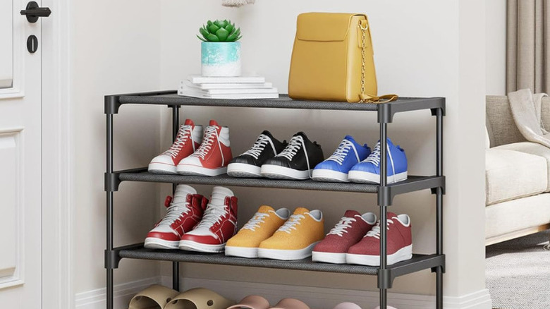 Kitsure's Non-Woven Shoe Rack Shelf