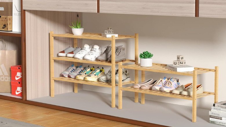 Romguar Craft's Bamboo Shoe Rack