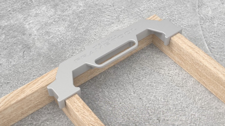 Octina's 16-inch On-Center Stud Layout Tool