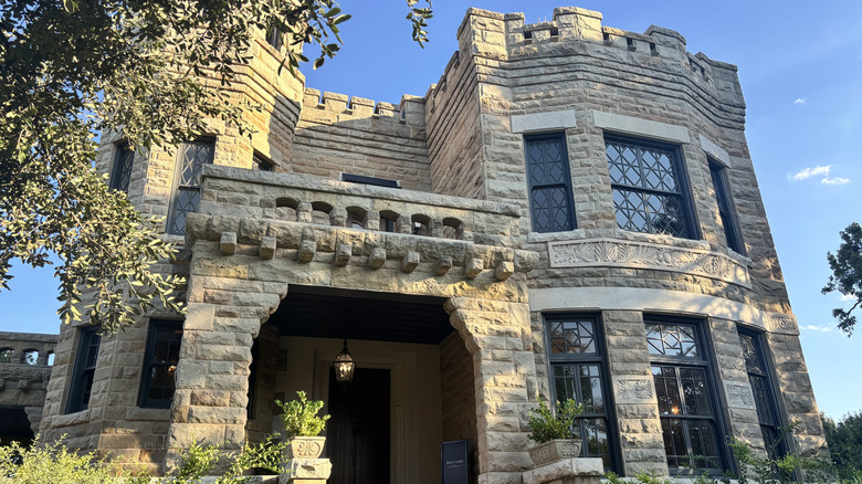 The front of Cottonland Castle from the outside