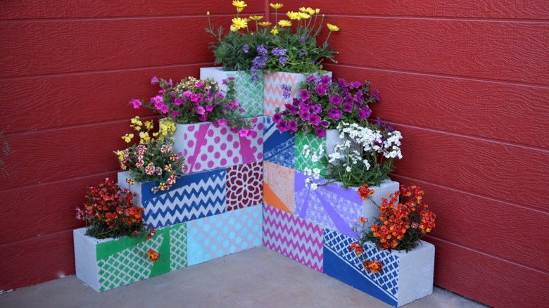cinder block vertical garden