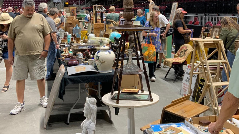 People shopping at the Prescott Antique Show