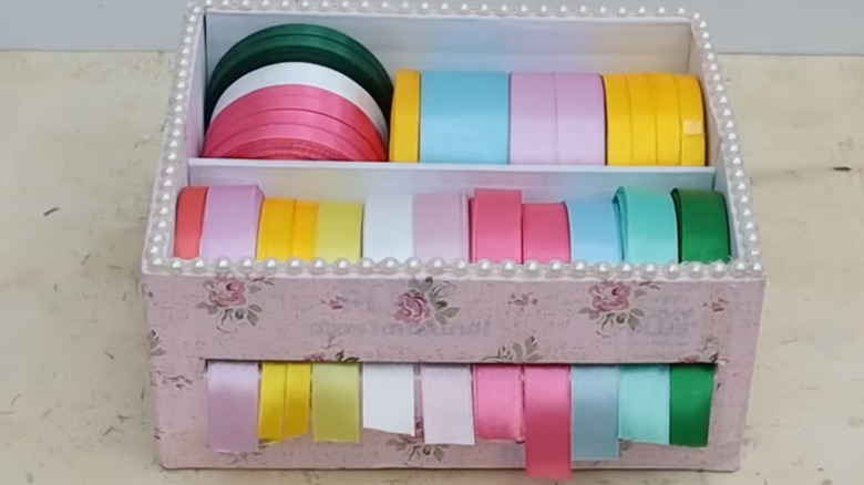 Ribbon organizer made out of a shoe box