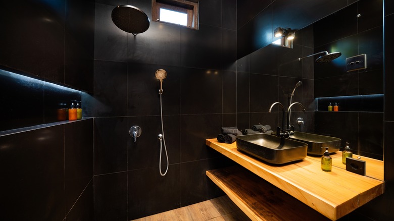Dark black bathroom