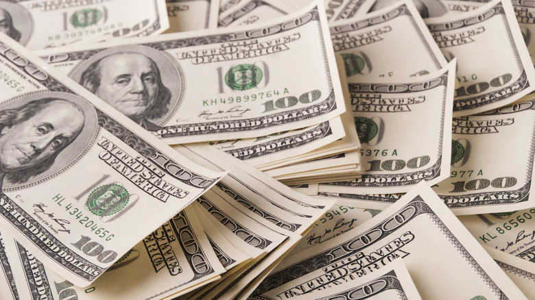 hundred dollar bills