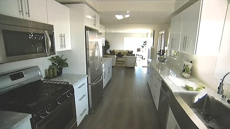 Modern kitchen marble countertops