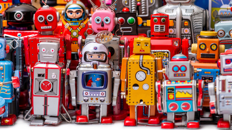 Tin robot collection