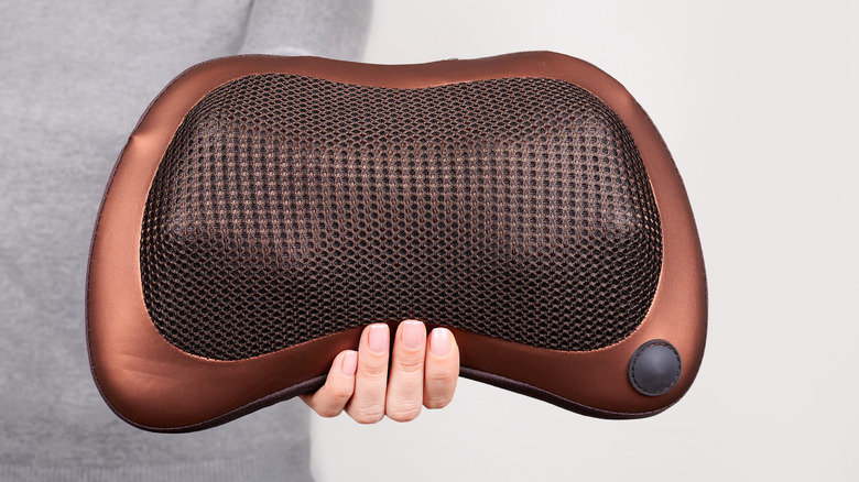 neck massage pillow