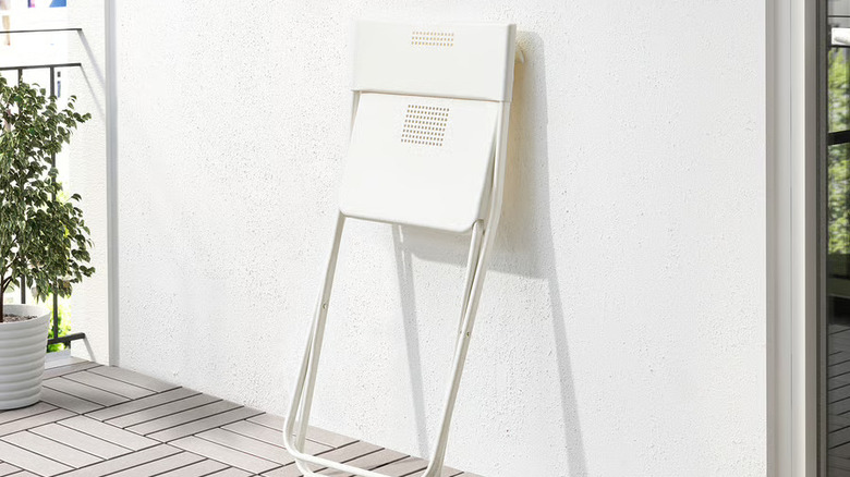 IKEA's FEJAN foldable outdoor chair