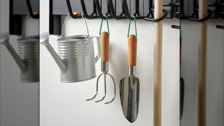 IKEA's LÄRKAR 2-piece gardening set