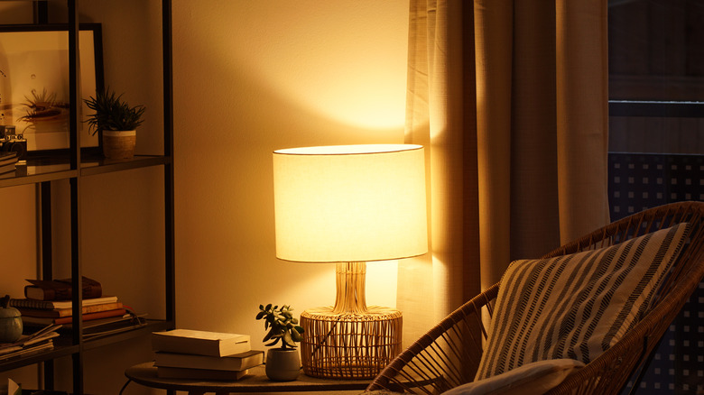 Warm lighting temperature