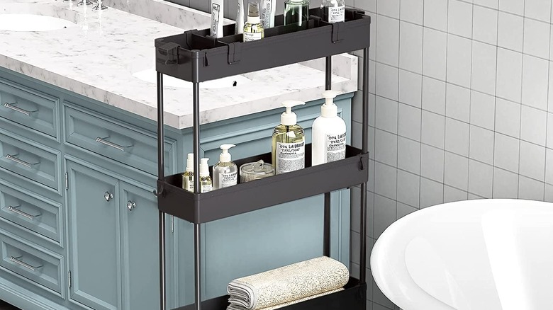 Slim profile utility cart