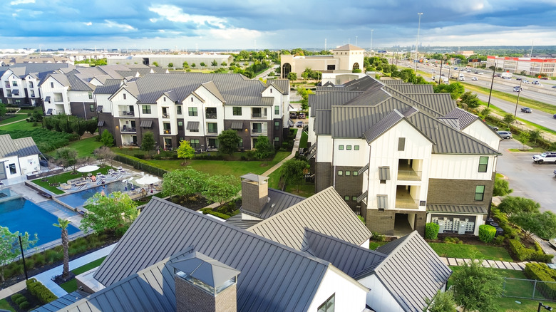 Modern housing developments with swimming pool in Pflugerville, Texas