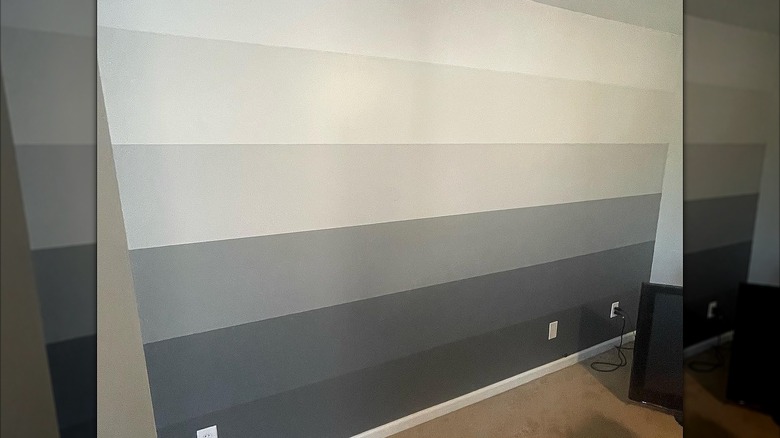 Gray ombre-striped wall