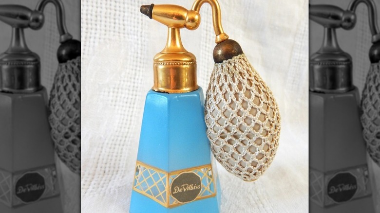DeVilbiss blue vintage perfume atomizer