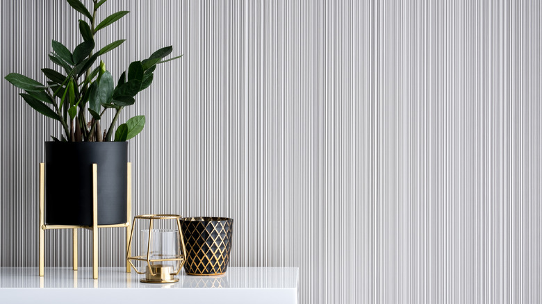 gray stripes on wall