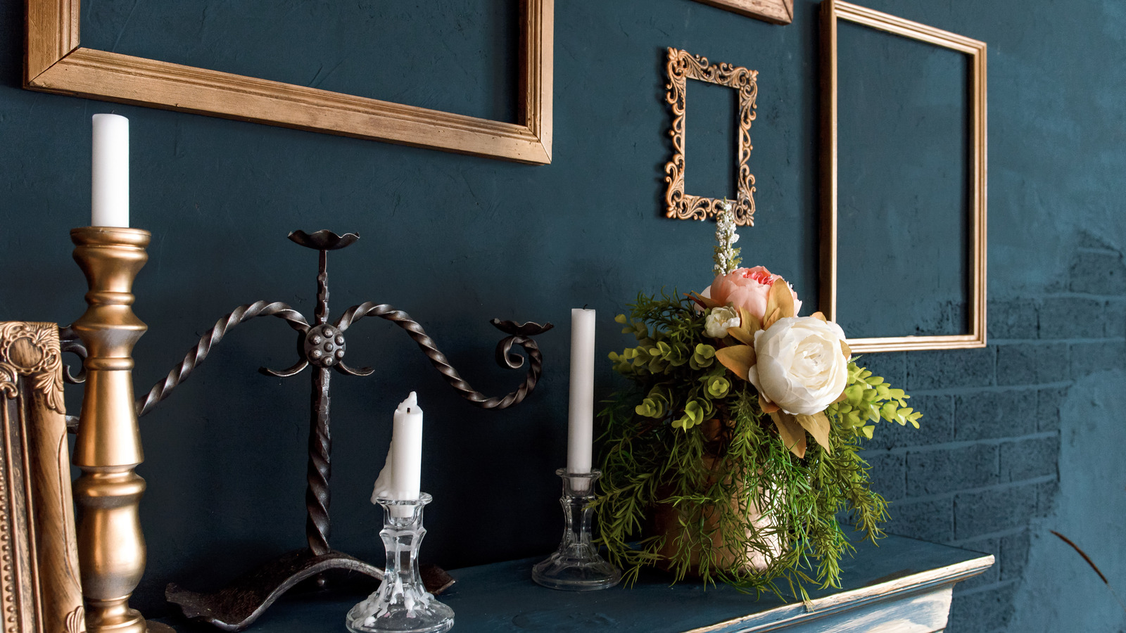 15 Ways To Incorporate The Dark Maximalism Trend Into Your Living Room Decor 15 Ways To Incorporate The Dark Maximalism Trend Into Your Living Room Decor