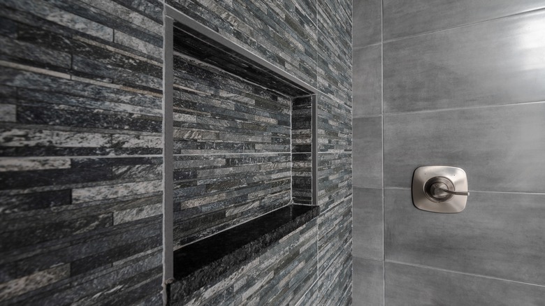 Dark gray shower niche