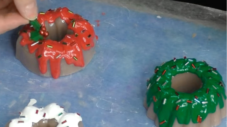 bundt cake resin candle holders