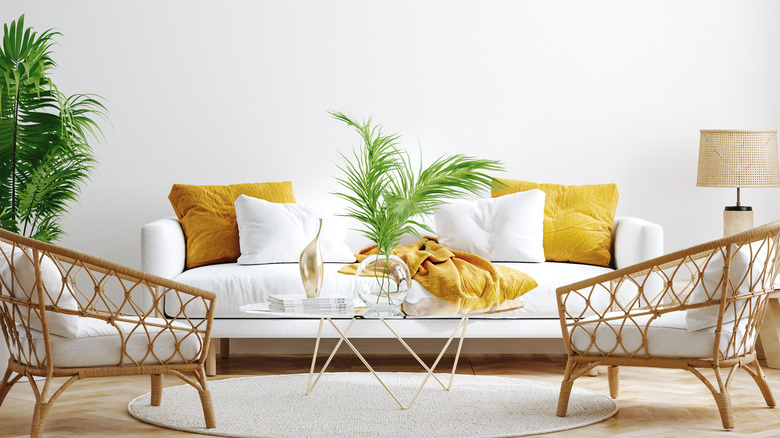 white and yellow living room 