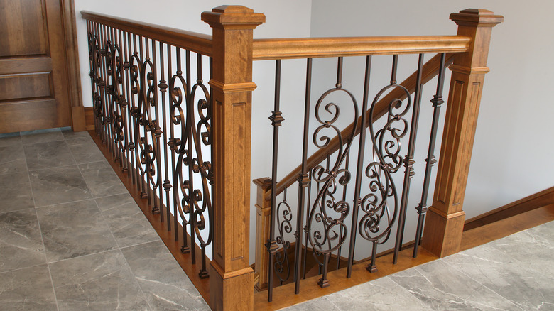 wood newel posts and caps