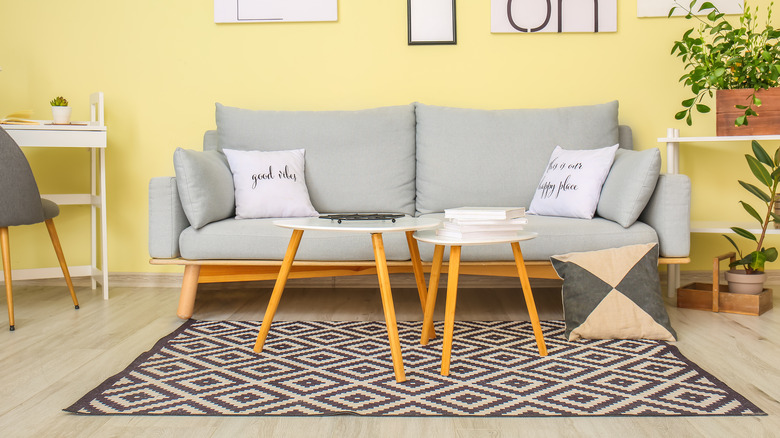 room with pale yellow paint