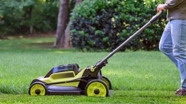 RYOBI 40V HP Brushless Push Lawn Mower