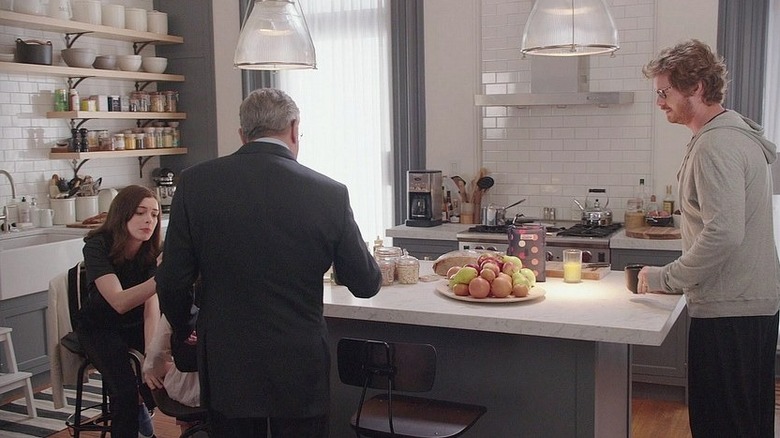 Jules, Ben, and Matt in the Ostin kitchen in The Intern (2015)