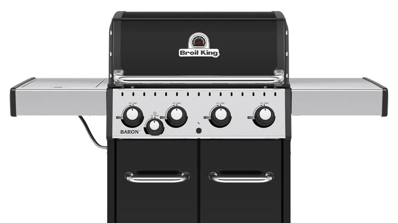 Broil King Baron 440C Gas Grill with white background