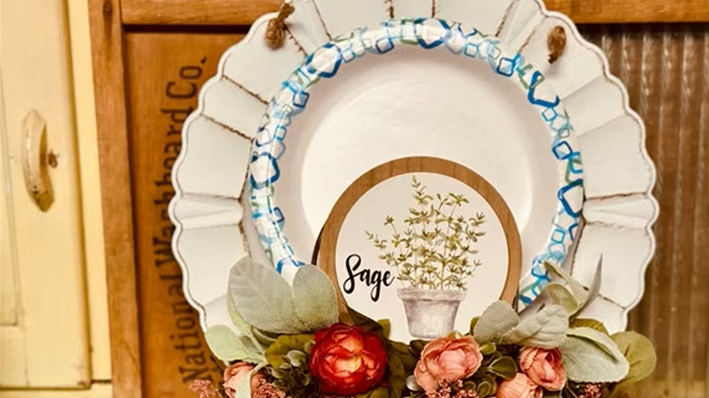 Paper plate holder using a charger and a metal napkin holder