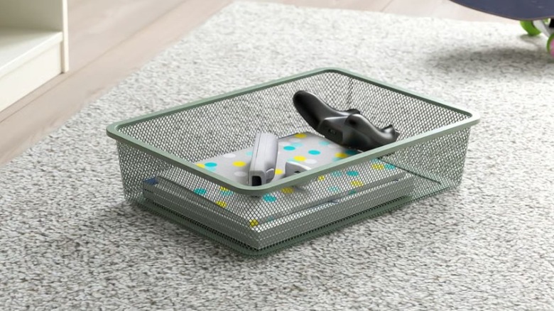 Green mesh storage container