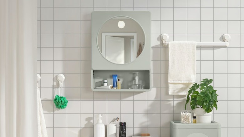 IVÖSJÖN Mirror cabinet