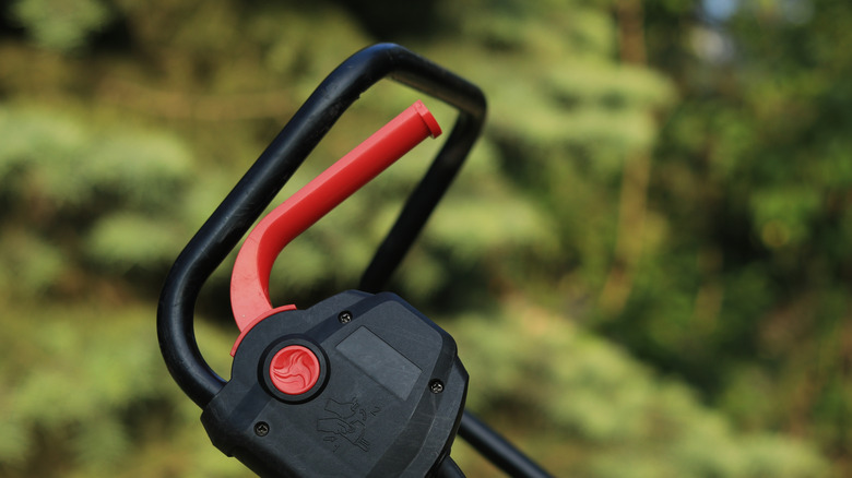 Lawn mower safety switch