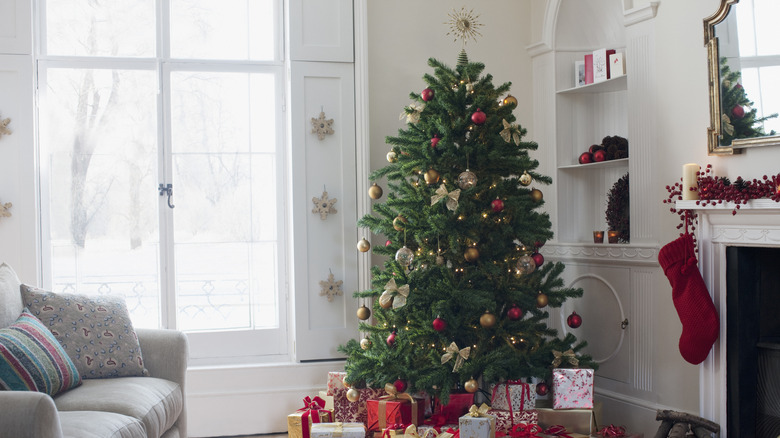 Christmas tree 