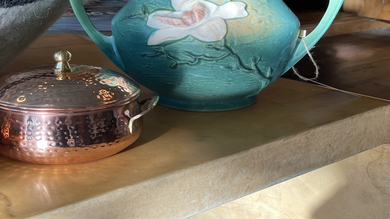 Roseville floral pot display