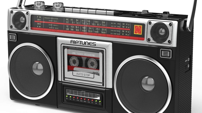 Riptunes Boombox Radio