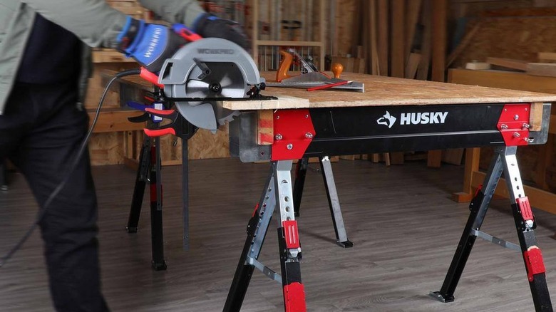 Husky adjustable saw horse and jobsite table