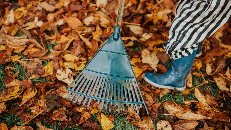 diy rake garden tool holder