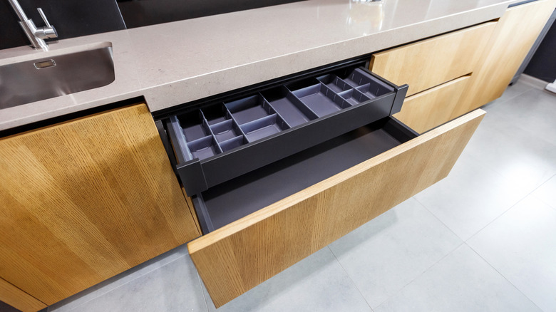 Push-to-open kitchen cabinets