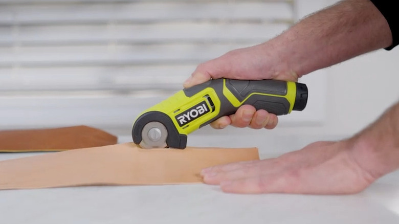 the cutter that comes in the Ryobi Lithium-Ion 6-Tool Combo Kit