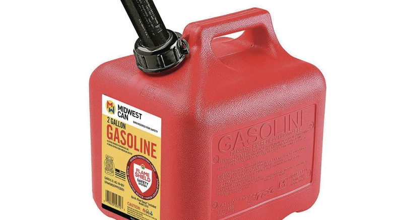 Midwest Can's small gas on a white background