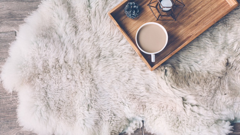 faux fur rug